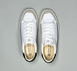 Laden Sie das Bild in den Galerie-Viewer, BARCELONA - WEINLEDER PURITY WHITE UND ROCKY BEIGE
