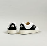 Laden Sie das Bild in den Galerie-Viewer, EDITION ONE - WEINLEDER PURITY BLACK
