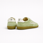 Laden Sie das Bild in den Galerie-Viewer, RIO - SUEDE CANOPY GREEN
